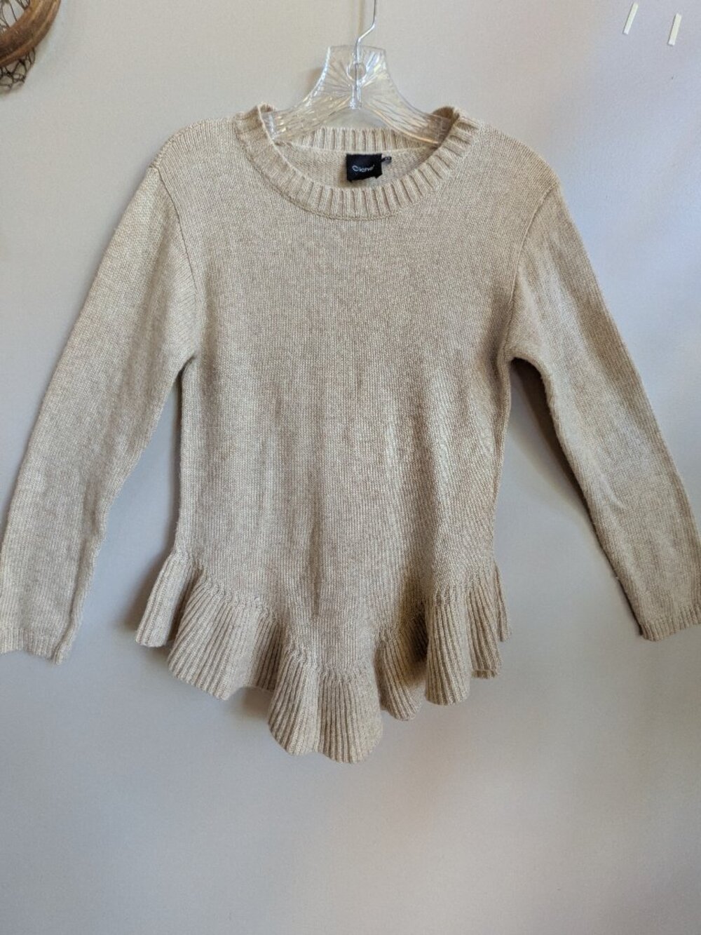 Cliche' beige sweater ruffled hem wool blend crew neck long sleeve size xs #754
